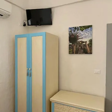 Nonno Ciccio Bed & Breakfast 3*